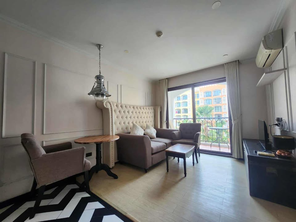 Resort Style Living - Venetian Signature Resort, Jomtien thumbnail