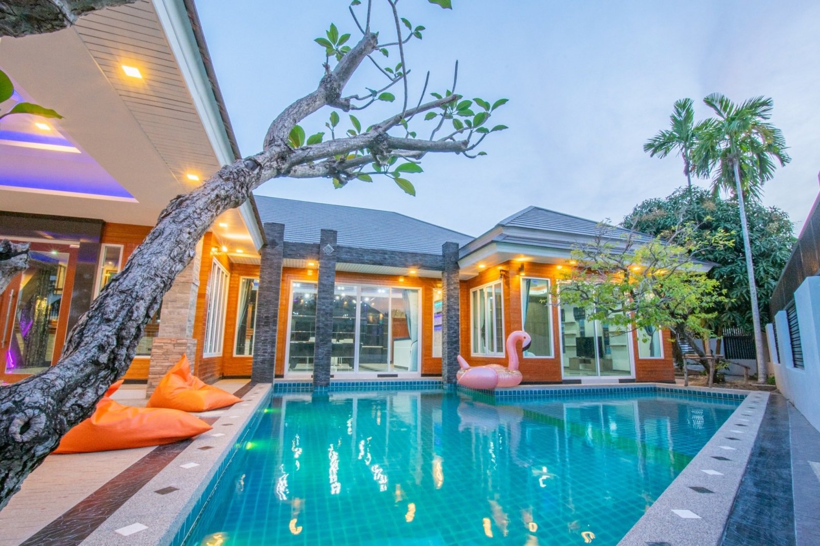 Private Pool Villa For Sale &amp; Rent - Huay Yai, Pattaya thumbnail