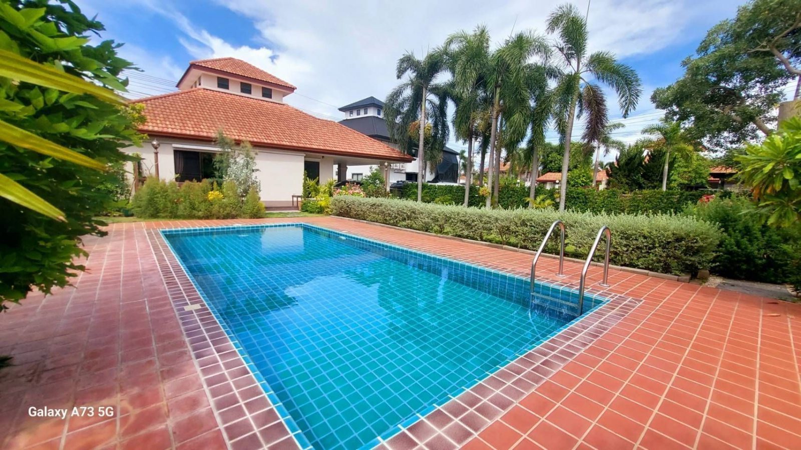 Garden Pool Villa For Sale - Soi Siam Country Club, East Pattaya thumbnail