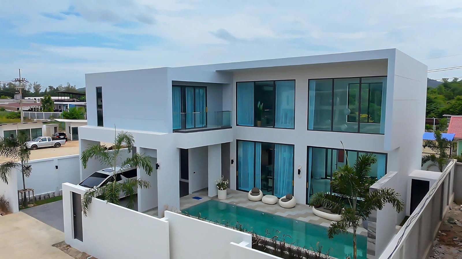 Modern Pool villa in a serene - Bangsaray location thumbnail