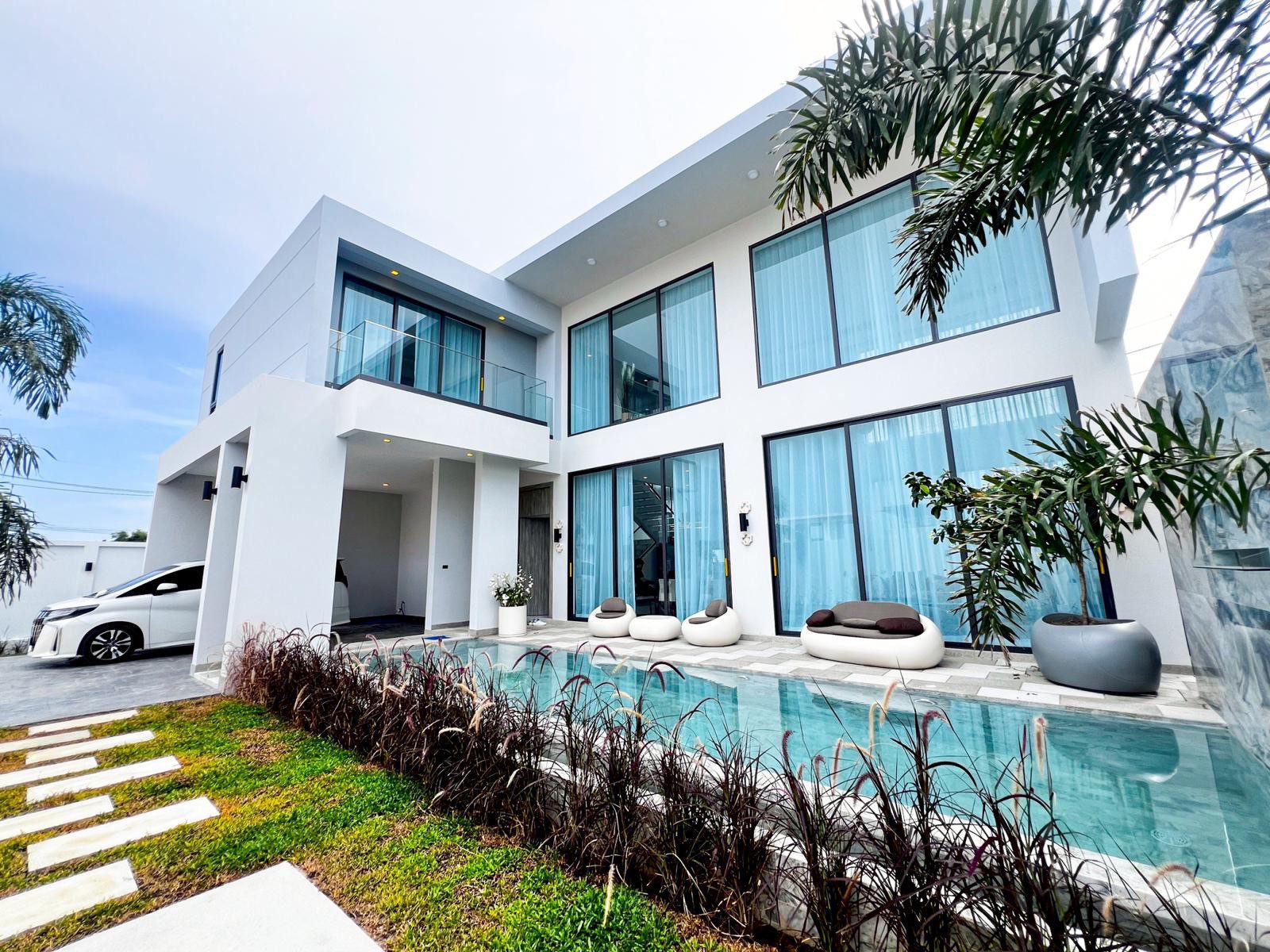 Modern Pool villa in a serene - Bangsaray location thumbnail