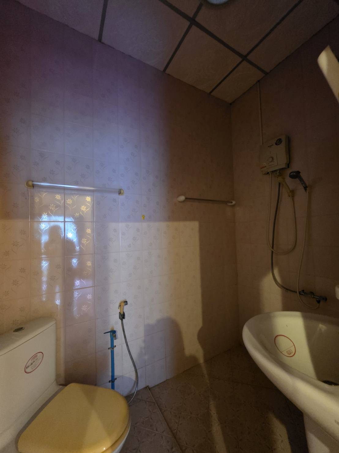 Commercial Building For Sale – Thappraya Road, Jomtien thumbnail