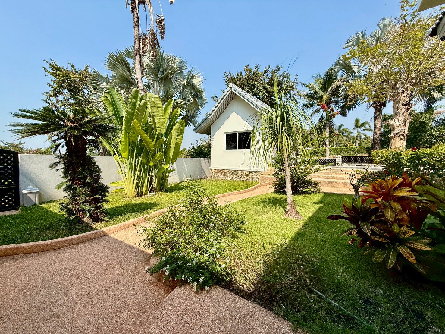 Private Fairway Retreat - Resort-Style Pool Villa at Phoenix Golf Course thumbnail