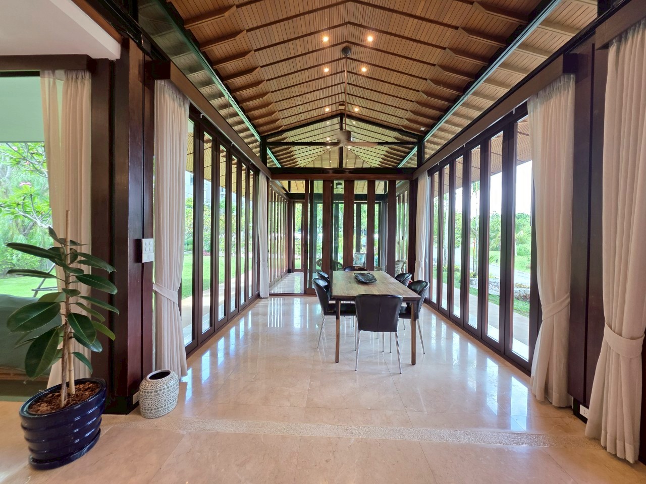 Bang Saray Height thumbnail