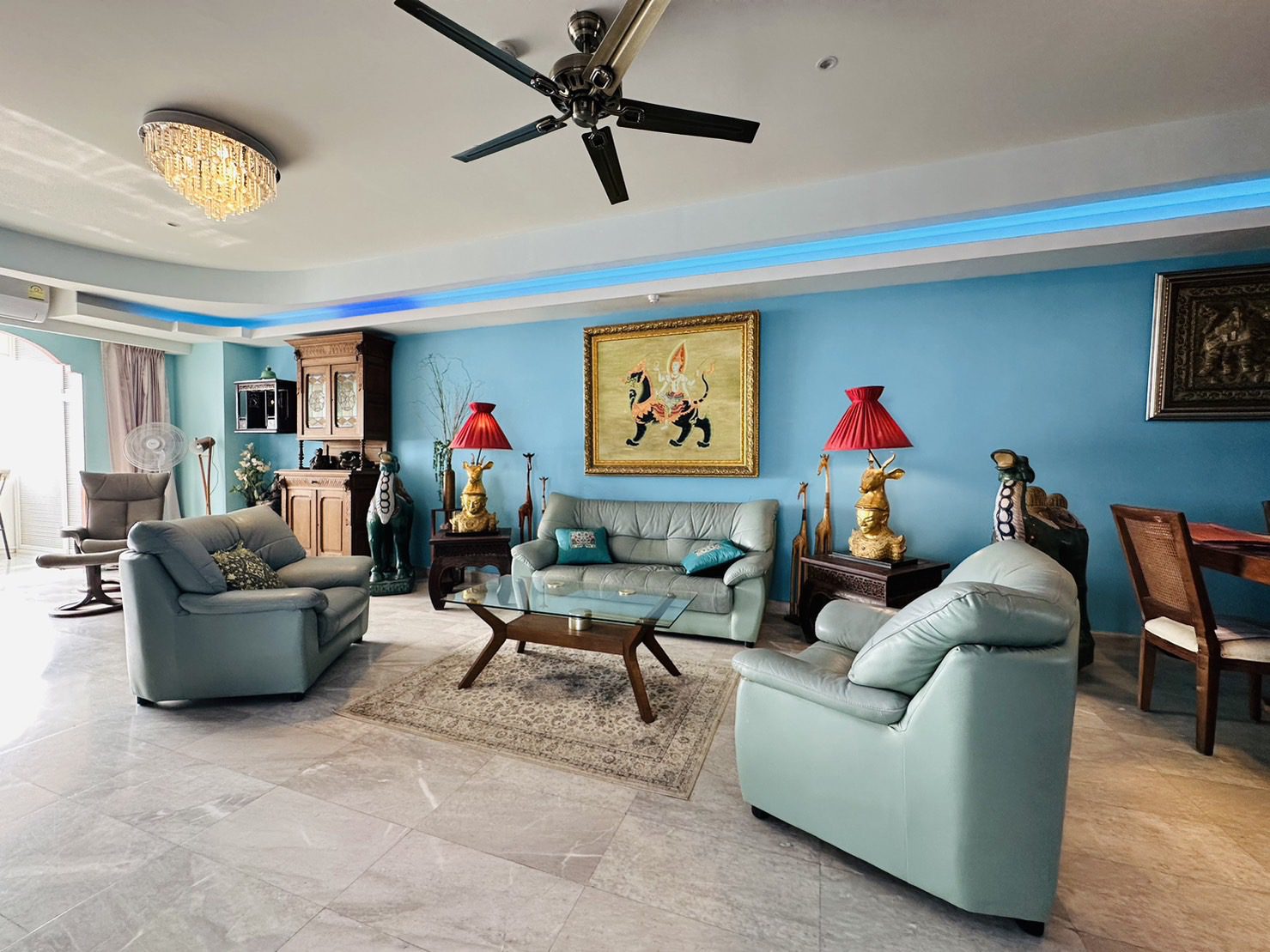 2 Bed Condo with Sea view for Rent at Jomtien Complex