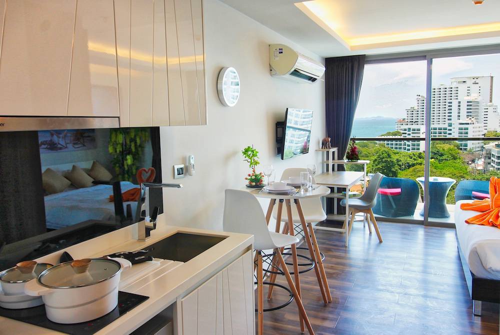 Seaboard Studio Living -The Peak Tower , Pratumnak thumbnail