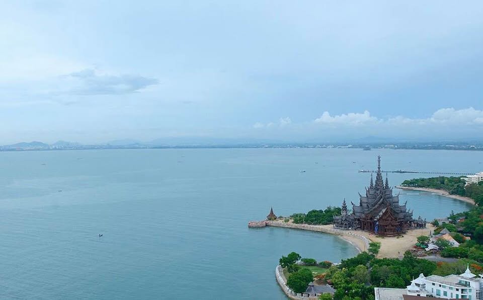 High-Floor Sea View  Residence-The Palm Wongamat Beach thumbnail