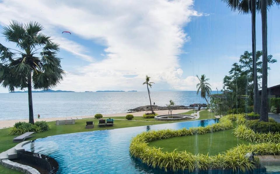 High-Floor Sea View  Residence-The Palm Wongamat Beach thumbnail
