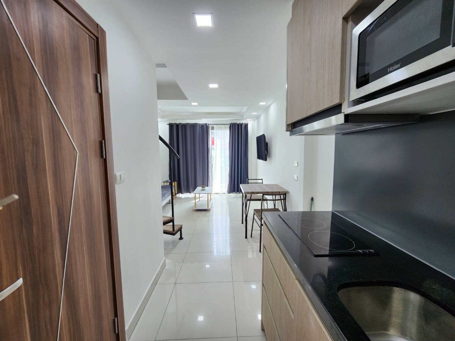 Loft-Style Residence-Laguna Beach Resort 2, Jomtien thumbnail