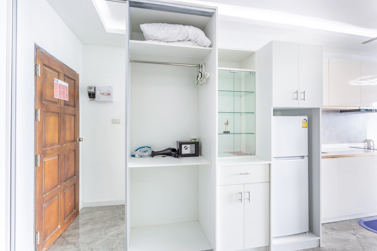 High-Floor Sea View Studio-View Talay 5D, Jomtien thumbnail