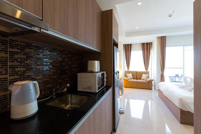 Spacious Coastal Residence-Nam talay Condominium, Na Jomtien thumbnail