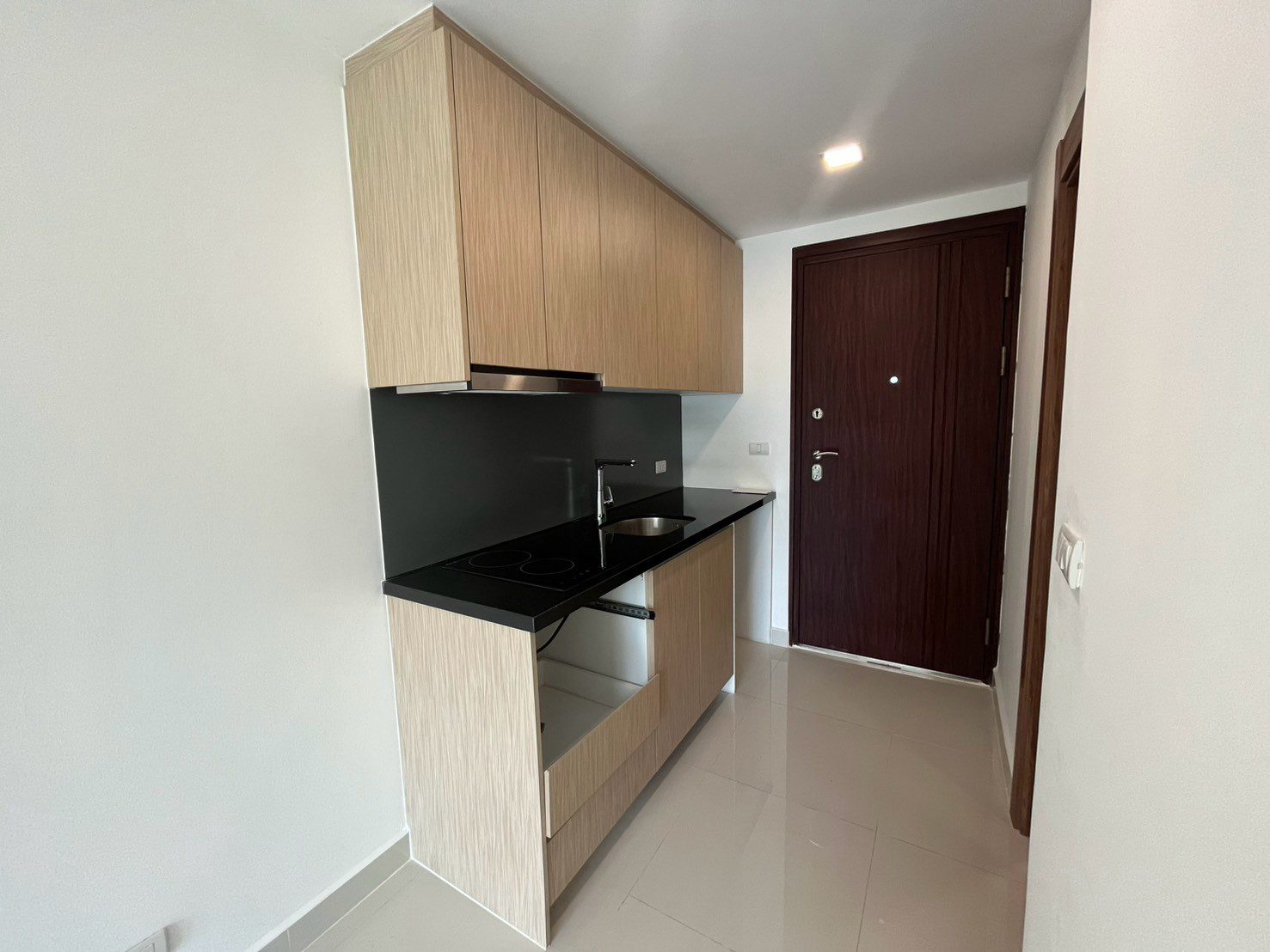 Poolside Investment Opportunity - Laguna Beach Resort 3 The Maldives, Jomtien thumbnail