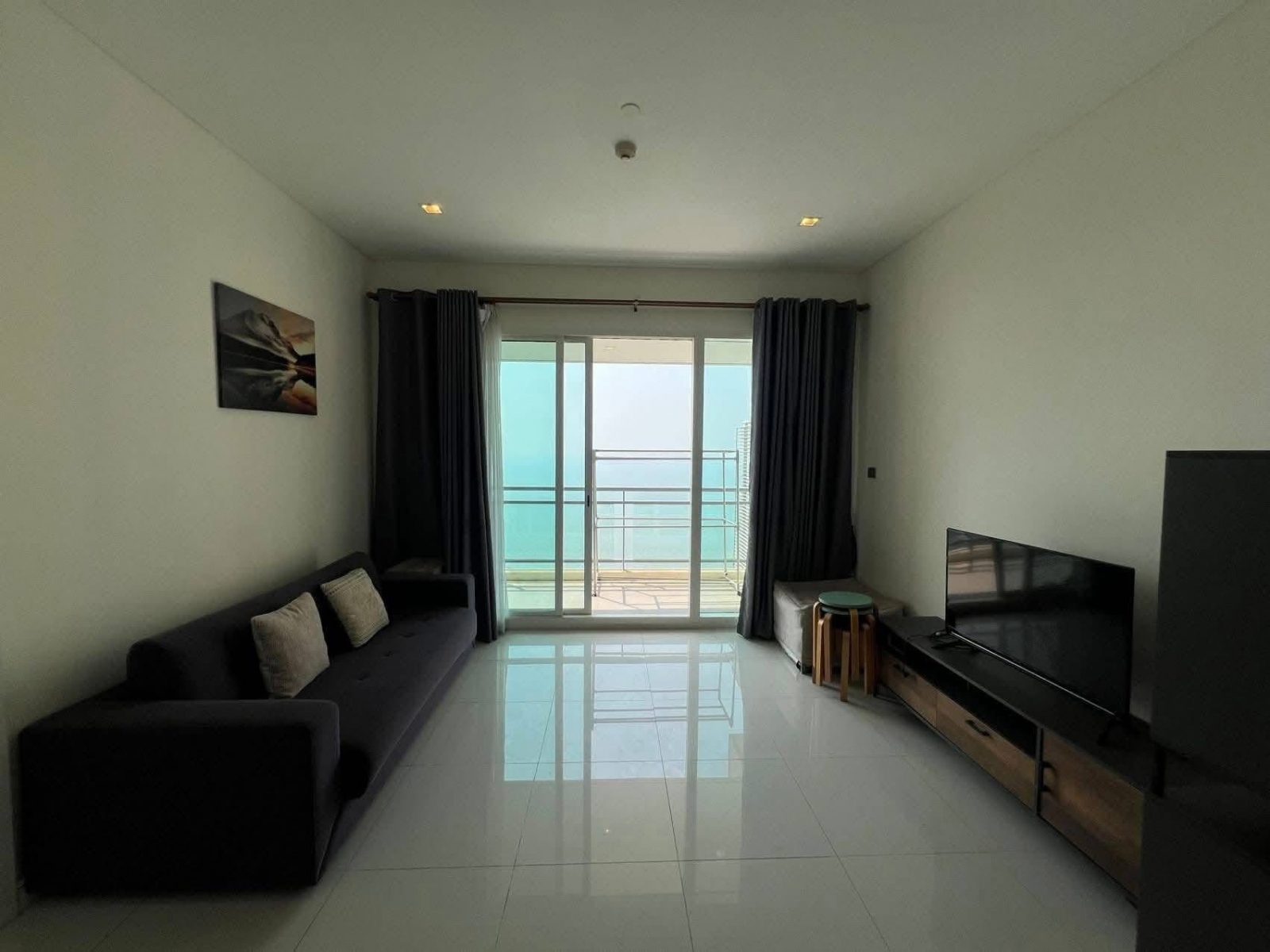 High-Floor Sea View Condo - Reflection Jomtien thumbnail