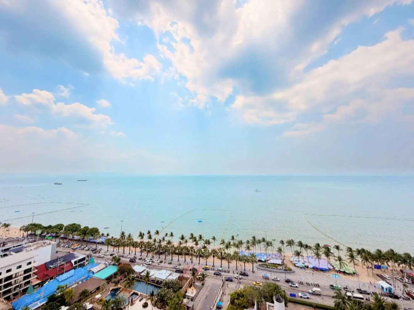 Panoramic Sea View Studio-Jomtien Plaza Condotel